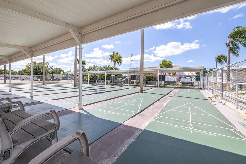 For Sale: $110,000 (2 beds, 2 baths, 960 Square Feet)