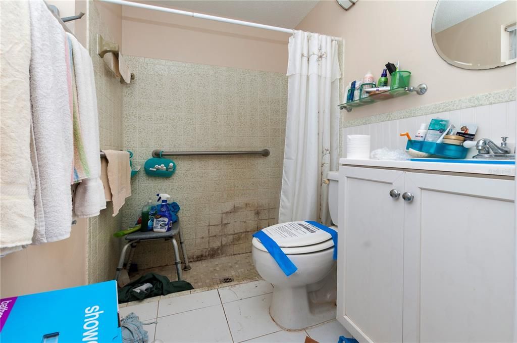 На продажу: $155,000 (2 спален, 2 ванн, 1152 Квадратных фут)