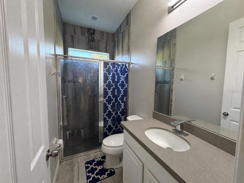 En Venta: $869,000 (5 camas, 4 baños, 3118 Pies cuadrados)