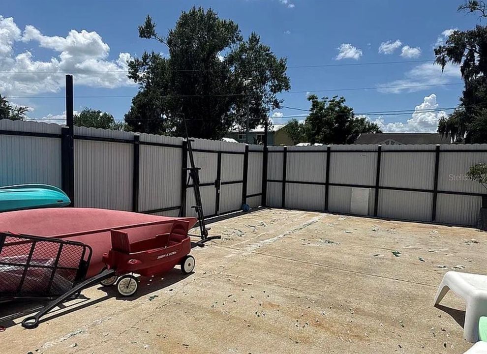 На продажу: $369,900 (3 спален, 2 ванн, 980 Квадратных фут)