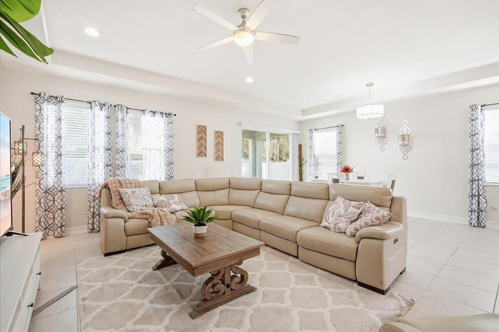 For Sale: $774,900 (4 beds, 3 baths, 3013 Square Feet)