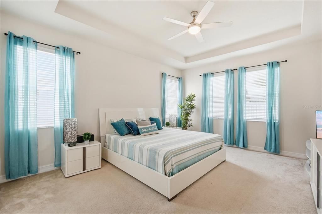 For Sale: $774,900 (4 beds, 3 baths, 3013 Square Feet)