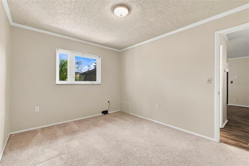 For Sale: $449,000 (3 beds, 3 baths, 1614 Square Feet)