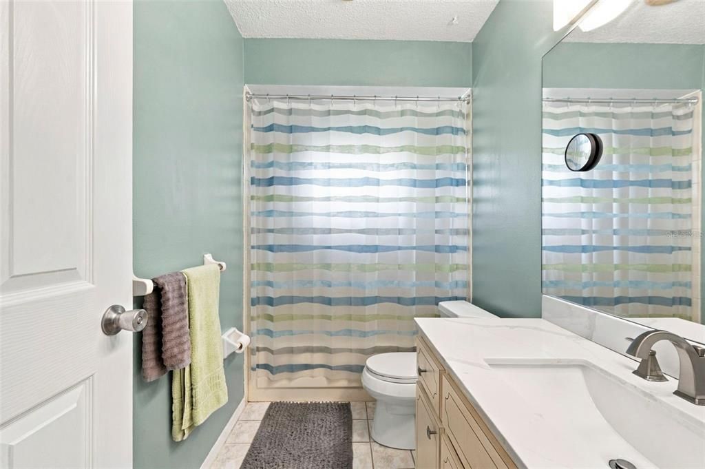 For Sale: $449,000 (3 beds, 3 baths, 1614 Square Feet)