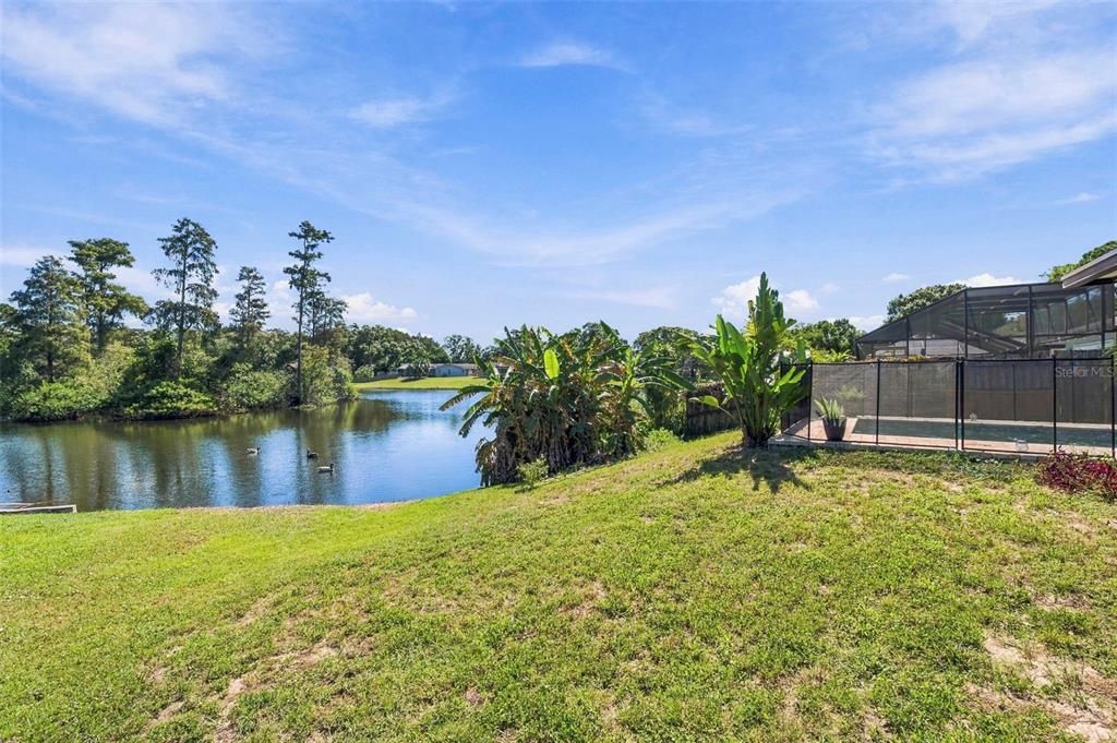 For Sale: $449,000 (3 beds, 3 baths, 1614 Square Feet)
