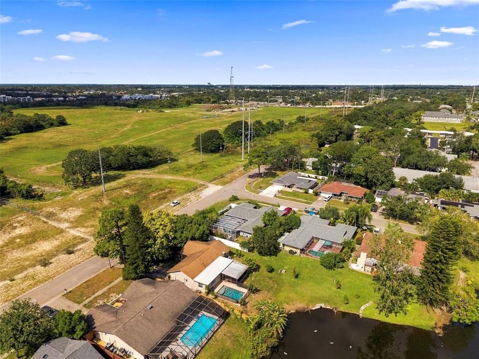 For Sale: $449,000 (3 beds, 3 baths, 1614 Square Feet)