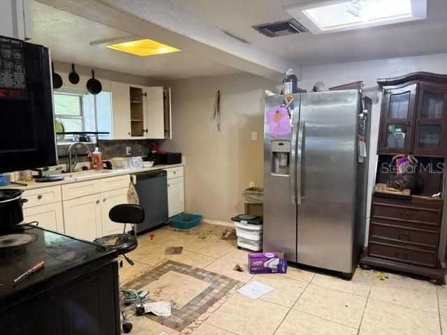 En Venta: $410,000 (3 camas, 2 baños, 1320 Pies cuadrados)