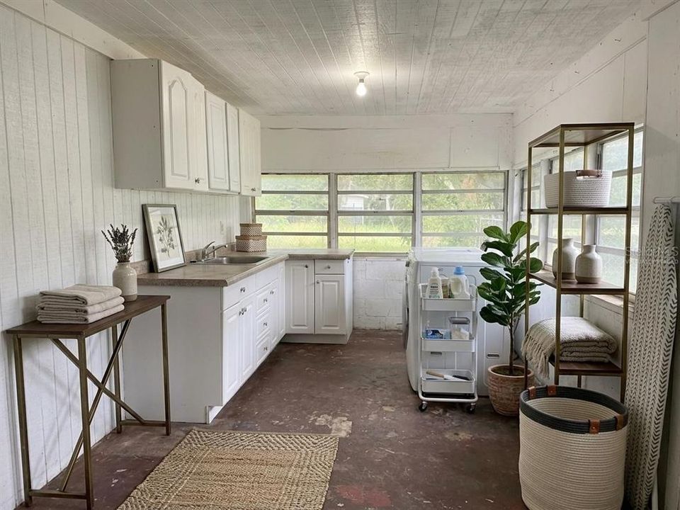 En Venta: $410,000 (3 camas, 2 baños, 1320 Pies cuadrados)