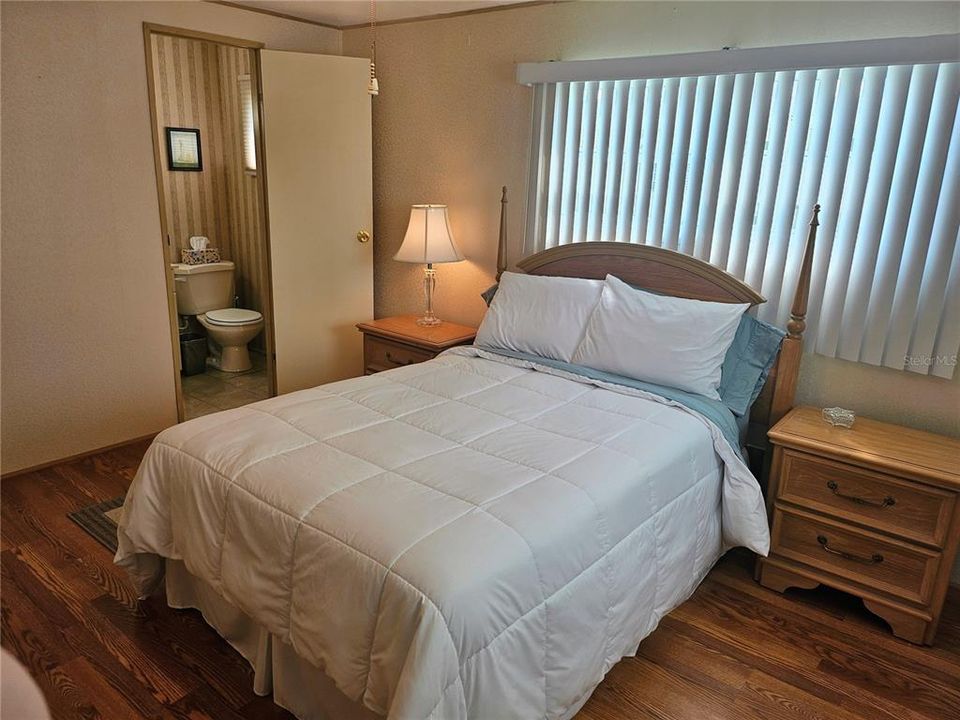 En Venta: $164,800 (2 camas, 2 baños, 1180 Pies cuadrados)