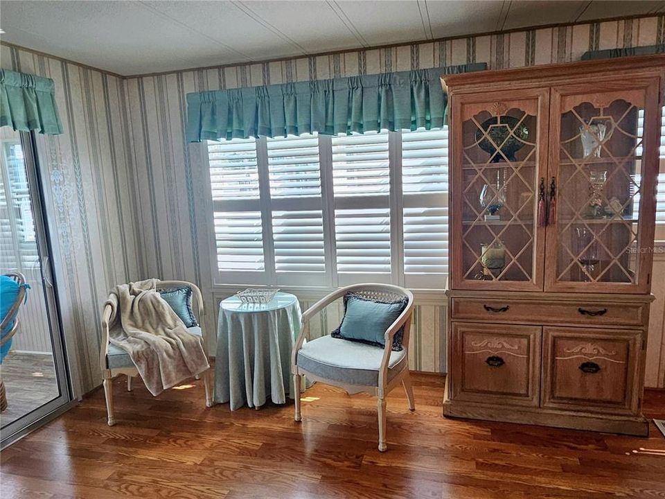 En Venta: $164,800 (2 camas, 2 baños, 1180 Pies cuadrados)