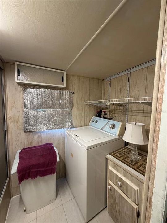 For Sale: $79,900 (1 beds, 1 baths, 624 Square Feet)