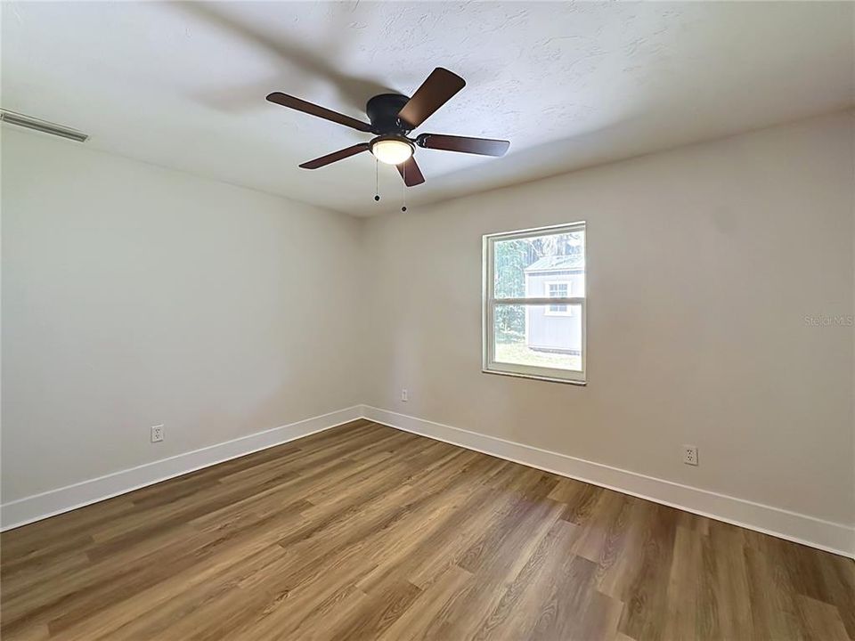 En Venta: $289,900 (4 camas, 3 baños, 1794 Pies cuadrados)