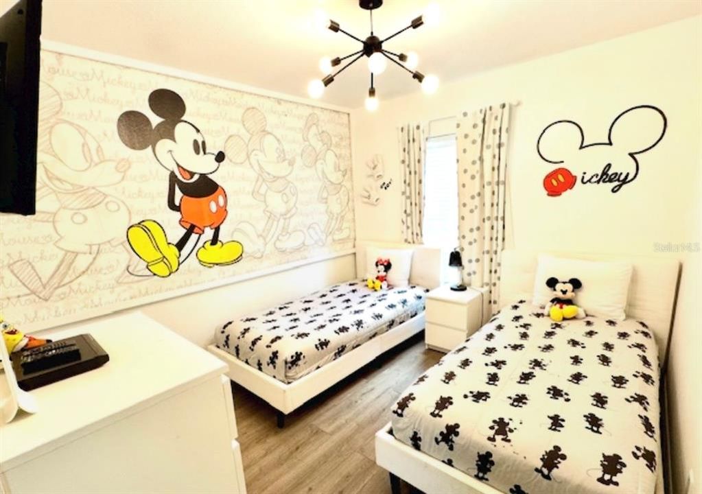 En Venta: $274,900 (3 camas, 2 baños, 1295 Pies cuadrados)