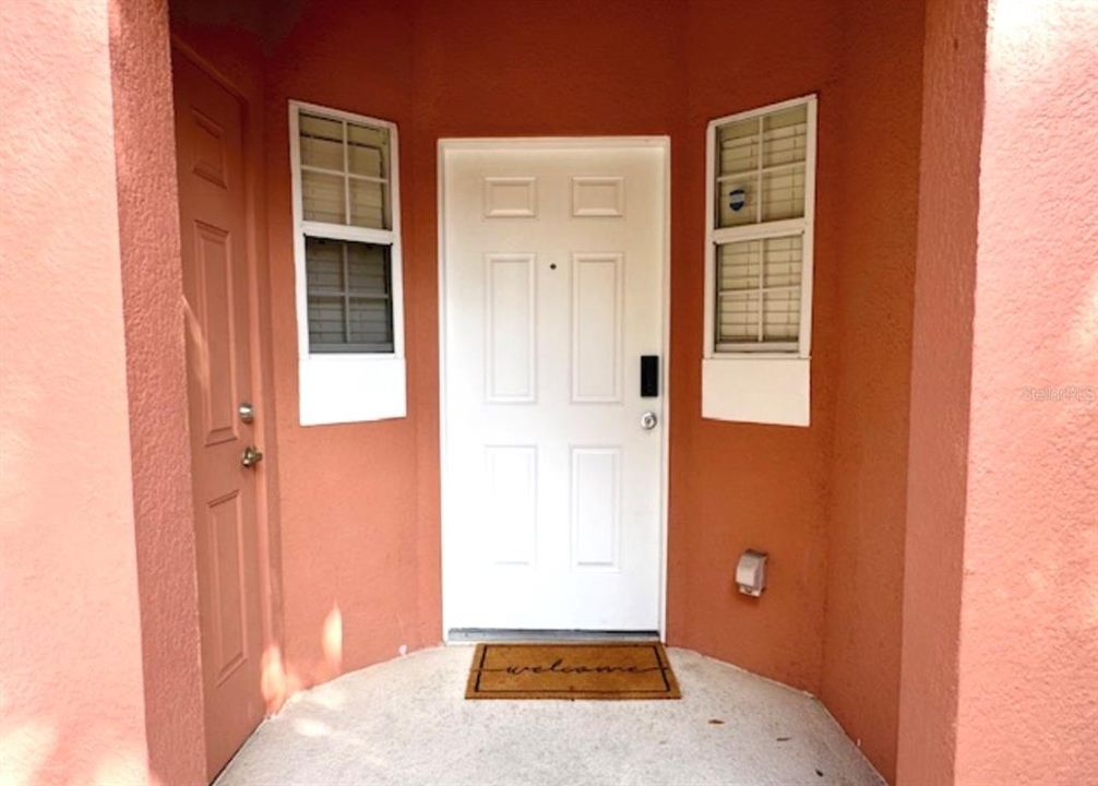 En Venta: $274,900 (3 camas, 2 baños, 1295 Pies cuadrados)