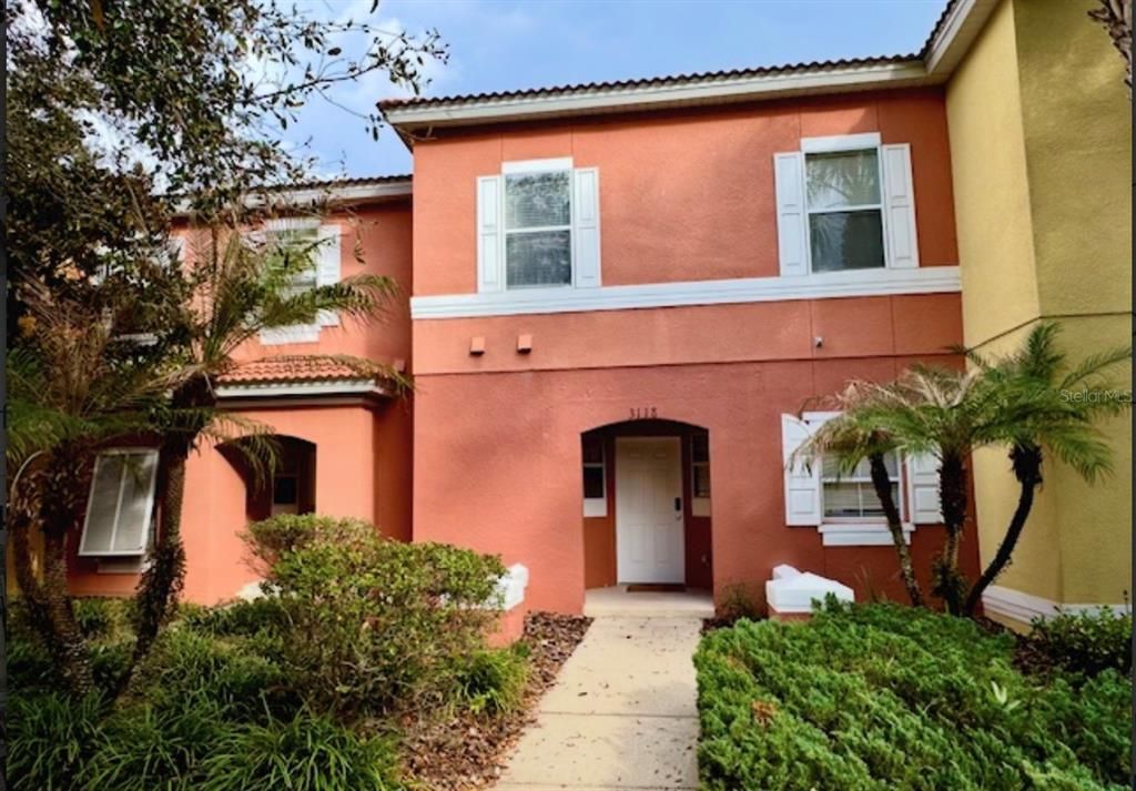 En Venta: $274,900 (3 camas, 2 baños, 1295 Pies cuadrados)