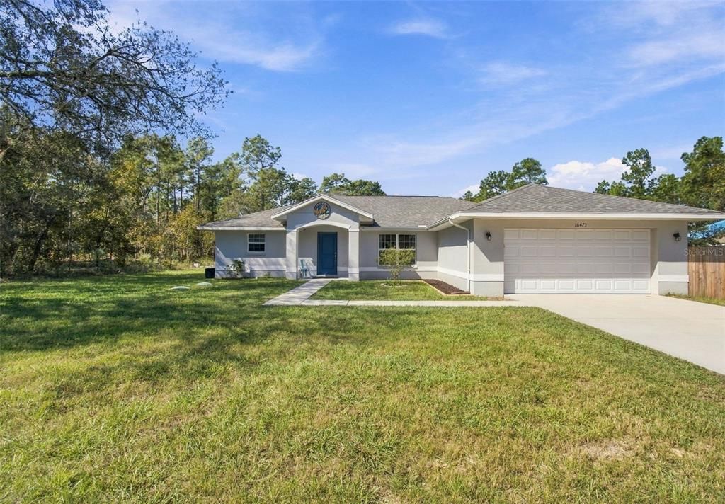For Sale: $425,000 (4 beds, 2 baths, 1911 Square Feet)