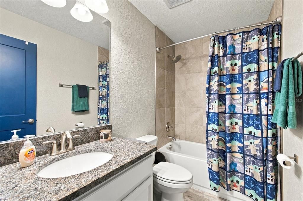 For Sale: $425,000 (4 beds, 2 baths, 1911 Square Feet)