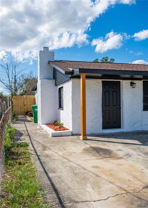 For Sale: $439,000 (4 beds, 2 baths, 2070 Square Feet)