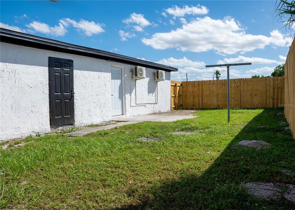 For Sale: $439,000 (4 beds, 2 baths, 2070 Square Feet)