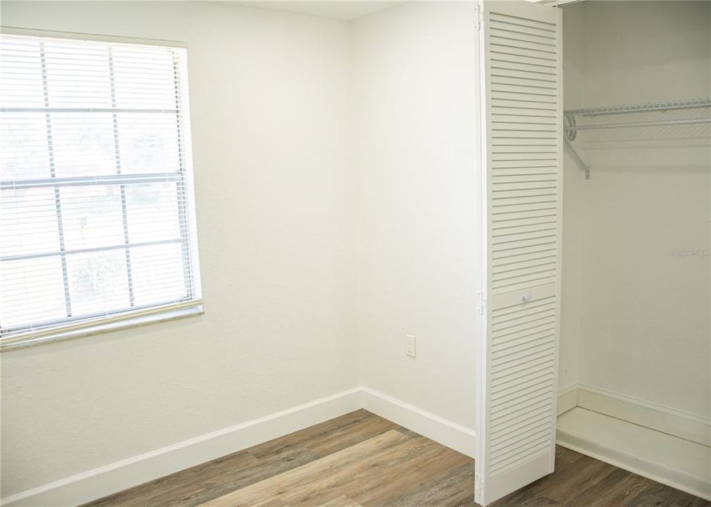 For Sale: $439,000 (4 beds, 2 baths, 2070 Square Feet)