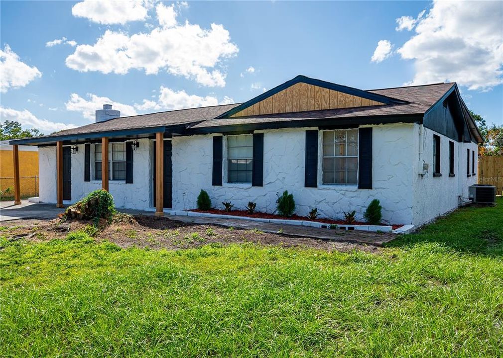 For Sale: $439,000 (4 beds, 2 baths, 2070 Square Feet)