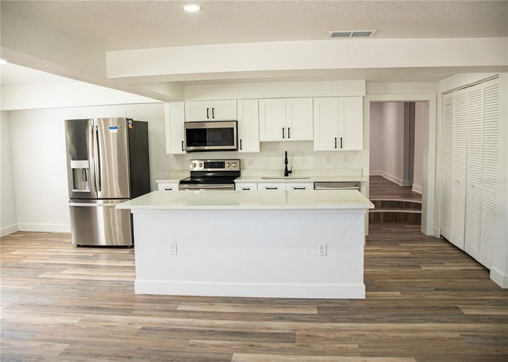 For Sale: $439,000 (4 beds, 2 baths, 2070 Square Feet)