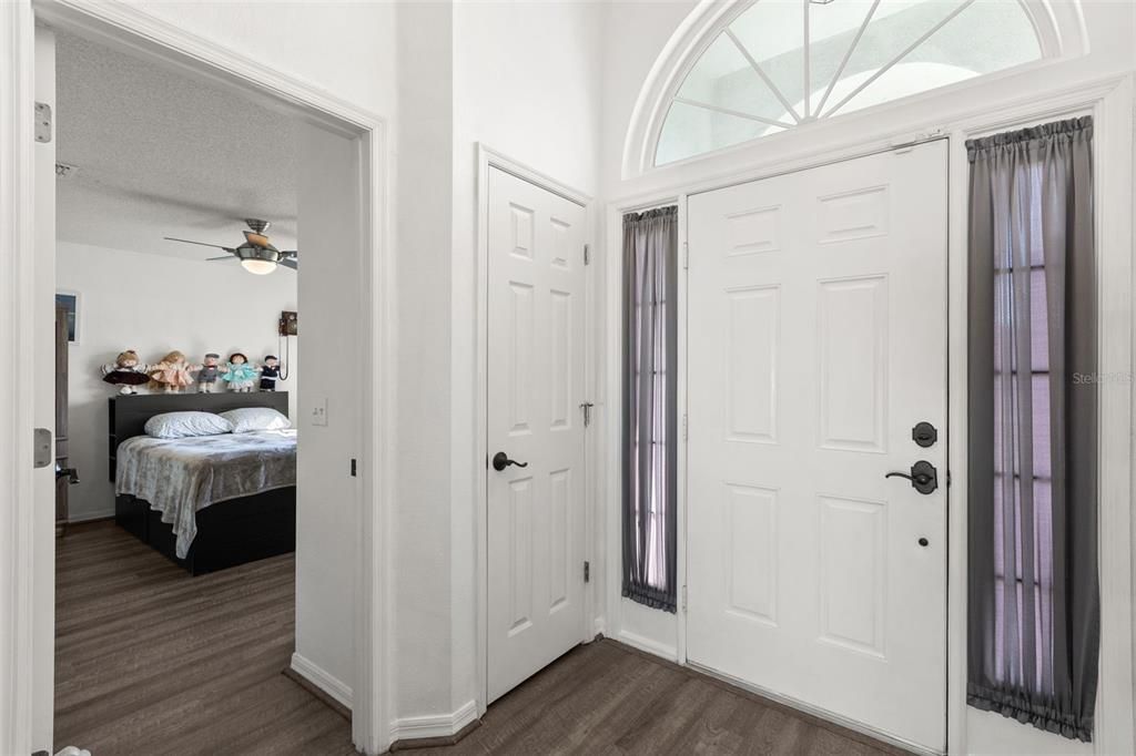 For Sale: $425,000 (4 beds, 2 baths, 1635 Square Feet)