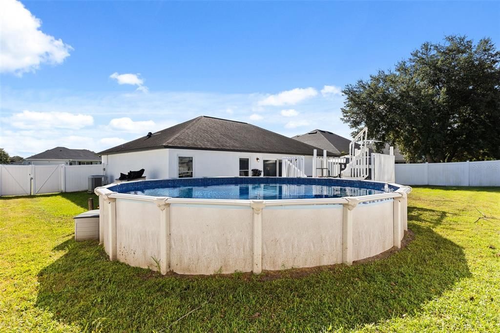 For Sale: $425,000 (4 beds, 2 baths, 1635 Square Feet)