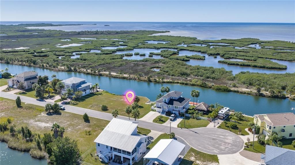待售: $199,000 (0.17 acres)