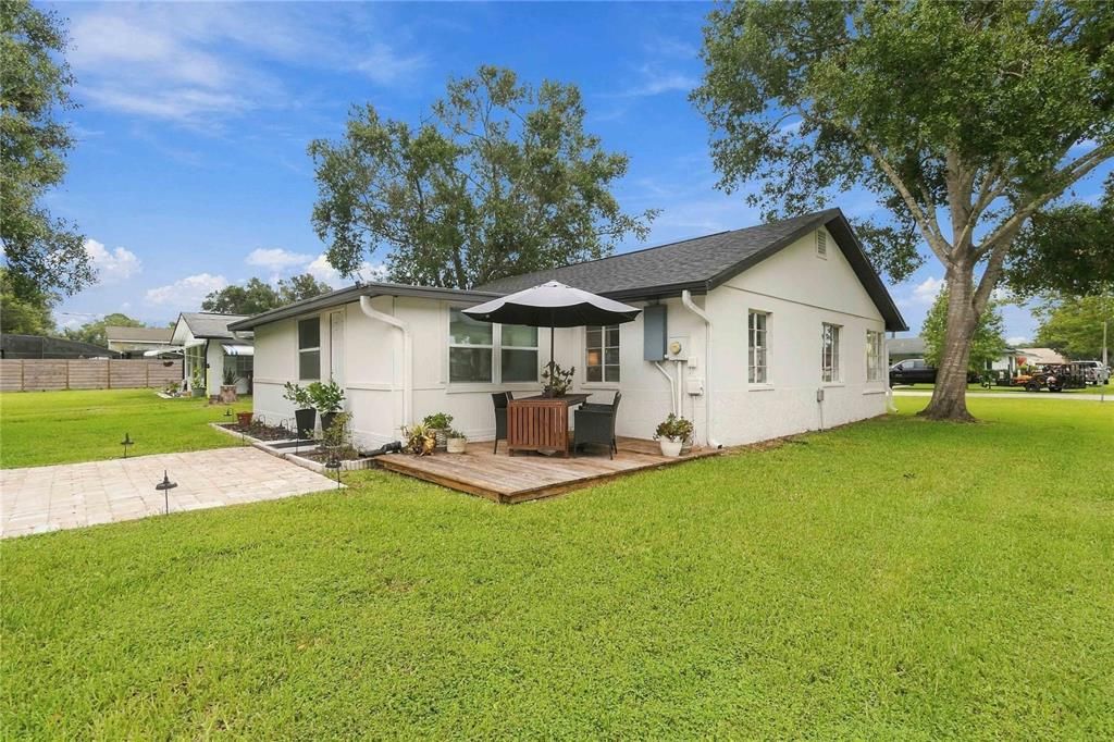 На продажу: $339,000 (2 спален, 2 ванн, 1275 Квадратных фут)