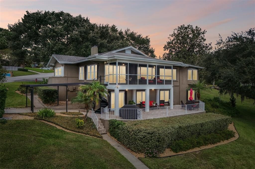 For Sale: $1,650,000 (4 beds, 3 baths, 3840 Square Feet)