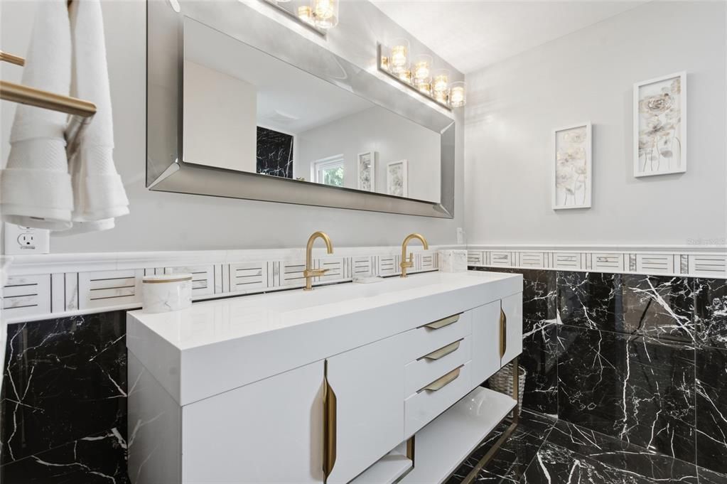 En Venta: $945,000 (2 camas, 2 baños, 1766 Pies cuadrados)