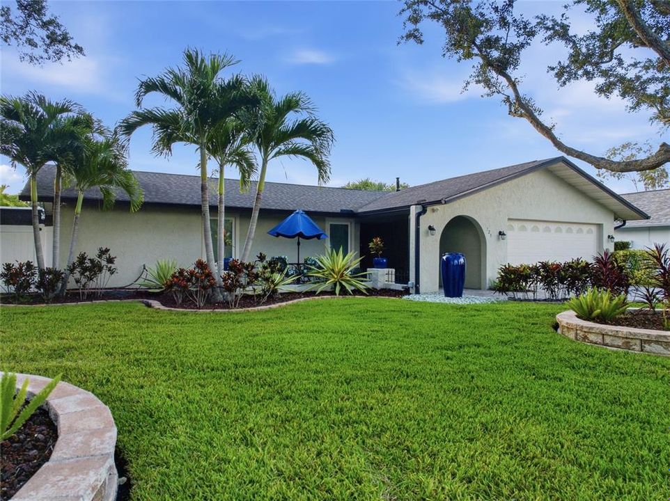 En Venta: $945,000 (2 camas, 2 baños, 1766 Pies cuadrados)