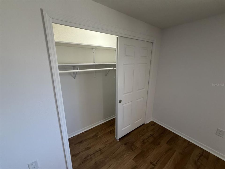 For Sale: $465,000 (3 beds, 2 baths, 1301 Square Feet)