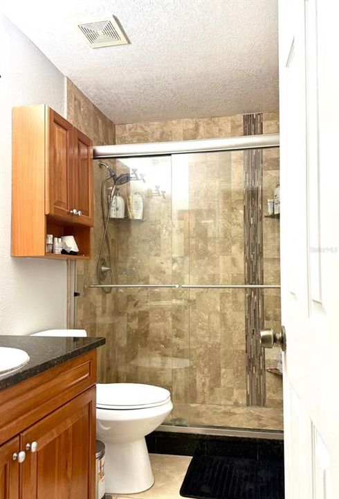 For Sale: $220,000 (2 beds, 1 baths, 1281 Square Feet)