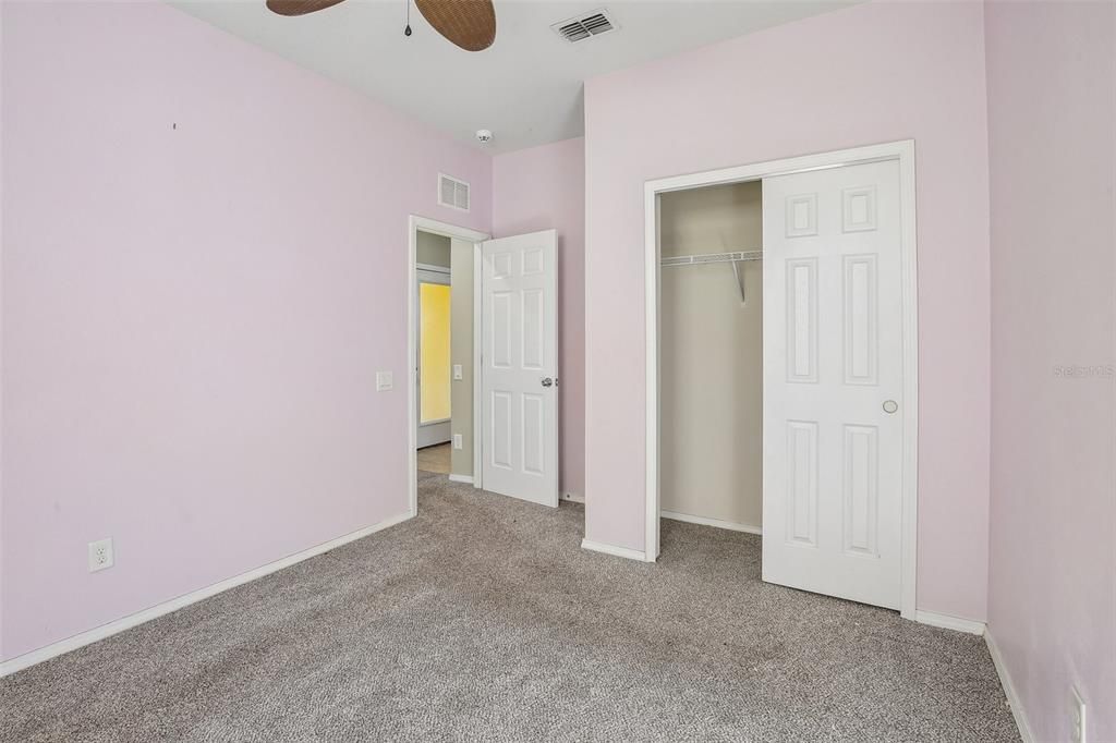 For Sale: $299,900 (3 beds, 2 baths, 1443 Square Feet)
