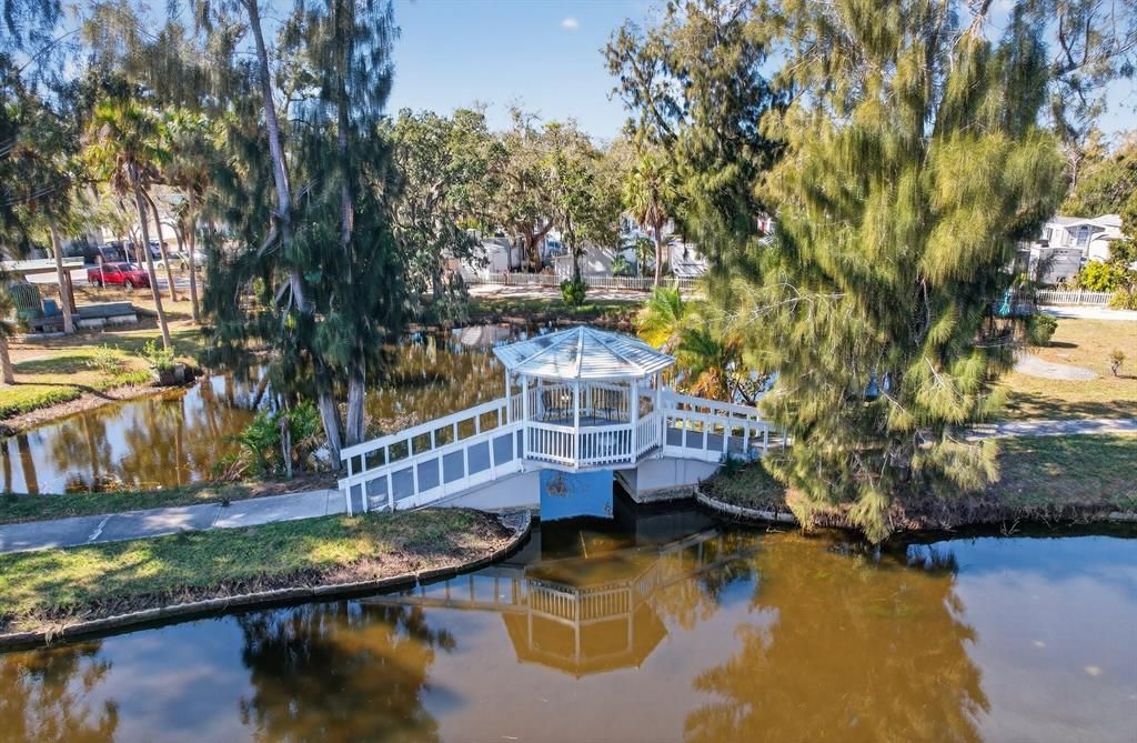 En Venta: $235,000 (2 camas, 2 baños, 1292 Pies cuadrados)