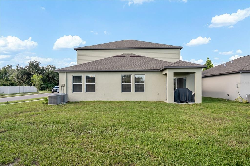 For Sale: $574,999 (6 beds, 3 baths, 3362 Square Feet)