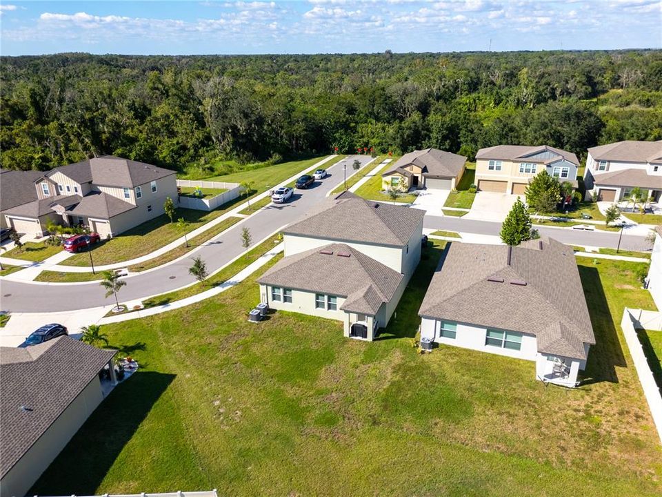 For Sale: $574,999 (6 beds, 3 baths, 3362 Square Feet)