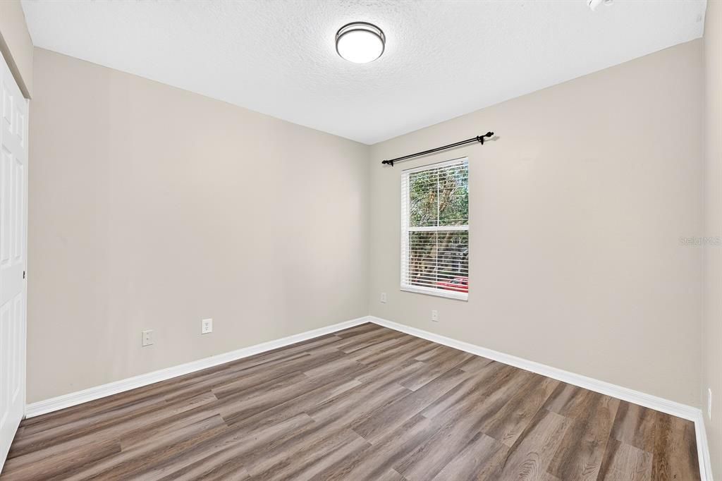 На продажу: $425,000 (4 спален, 3 ванн, 1806 Квадратных фут)