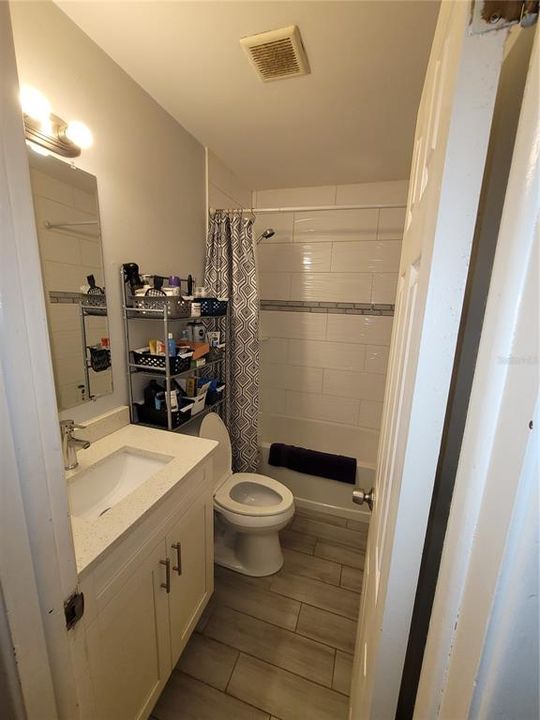 На продажу: $349,000 (4 спален, 2 ванн, 1787 Квадратных фут)
