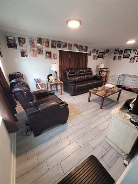 На продажу: $349,000 (4 спален, 2 ванн, 1787 Квадратных фут)