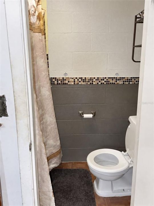 En Venta: $215,000 (2 camas, 1 baños, 1064 Pies cuadrados)