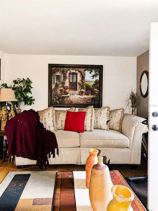 En Venta: $215,000 (2 camas, 1 baños, 1064 Pies cuadrados)