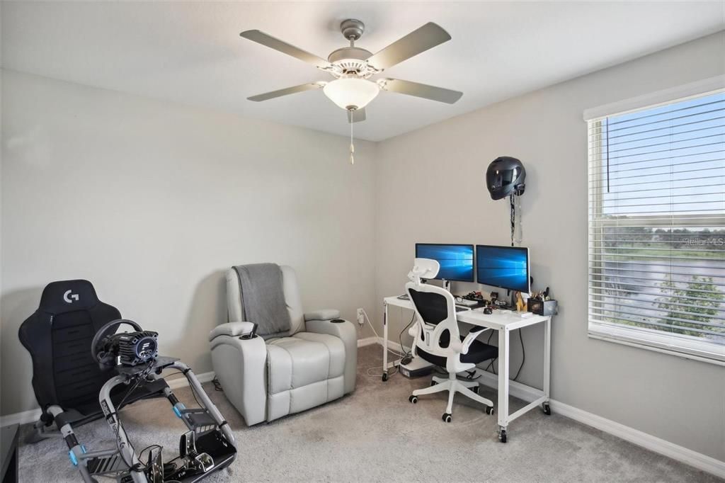 For Sale: $369,999 (5 beds, 2 baths, 2389 Square Feet)