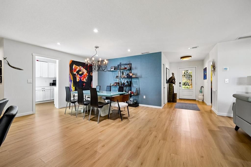En Venta: $495,000 (2 camas, 2 baños, 1714 Pies cuadrados)