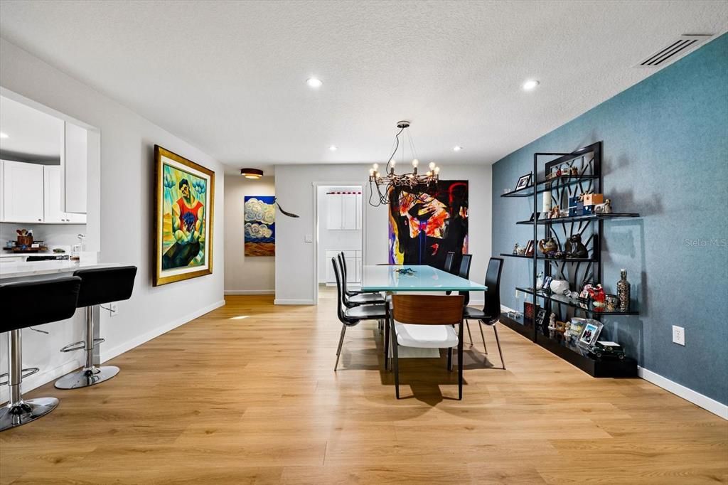 En Venta: $495,000 (2 camas, 2 baños, 1714 Pies cuadrados)