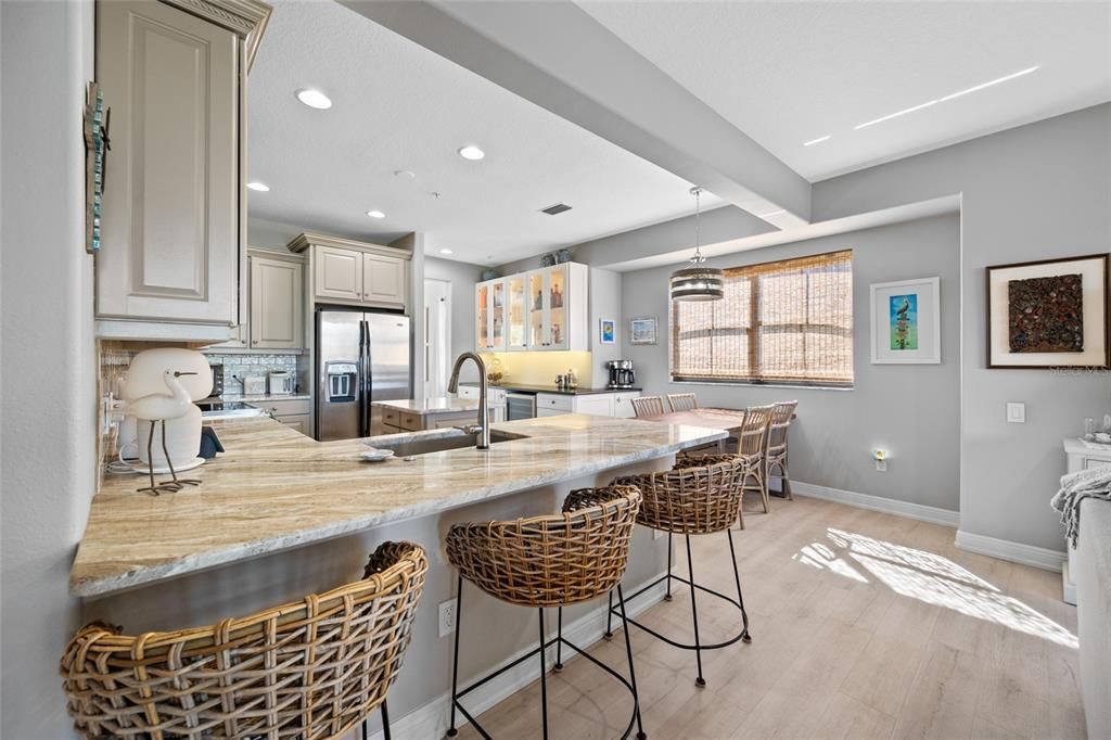 For Sale: $1,088,800 (3 beds, 2 baths, 2473 Square Feet)