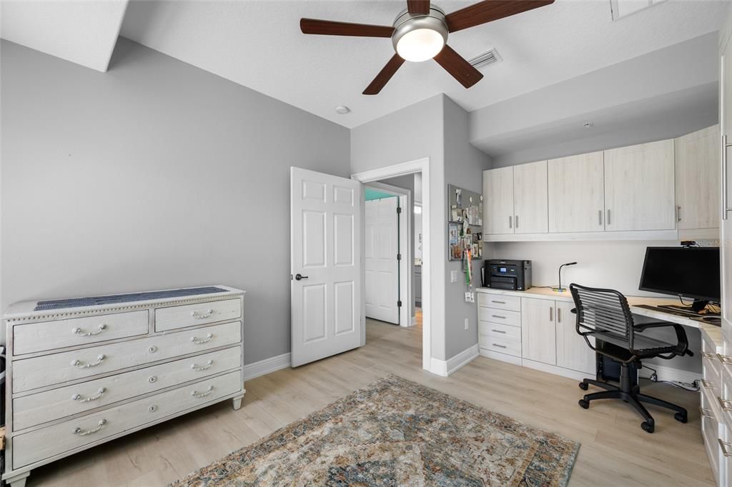 For Sale: $1,088,800 (3 beds, 2 baths, 2473 Square Feet)