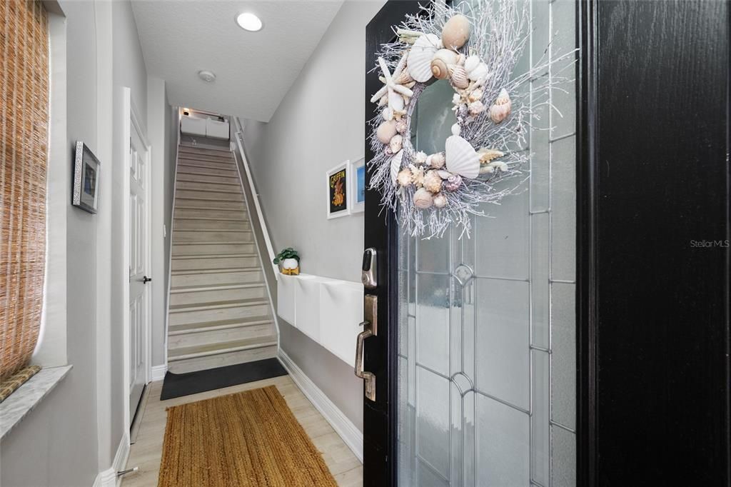 For Sale: $1,088,800 (3 beds, 2 baths, 2473 Square Feet)